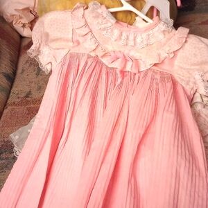 Toddler girls 2T Dress Roanna brand pink white colors